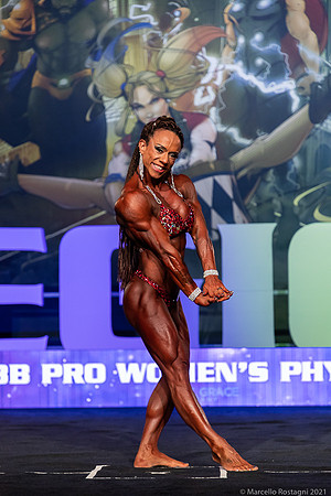 1st Place 73 Larissa Araujo de Lima