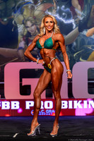 12th Place 76 Jaclyn Lucia