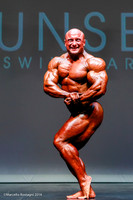 15 Robert Piotrkowicz