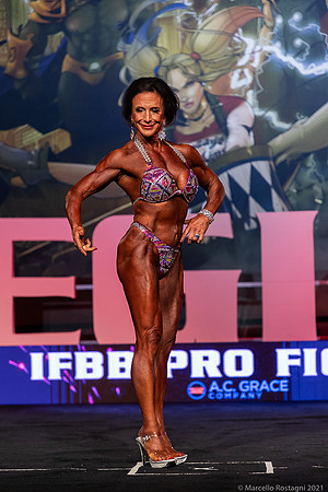 3rd Place 11 Leslie Heidemann