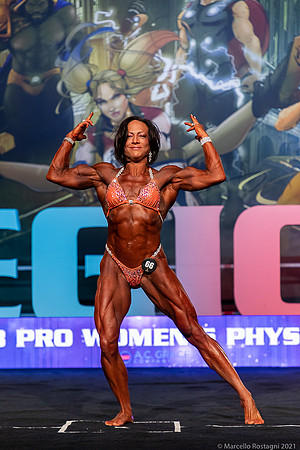 5th Place 66 Nicole Anderson