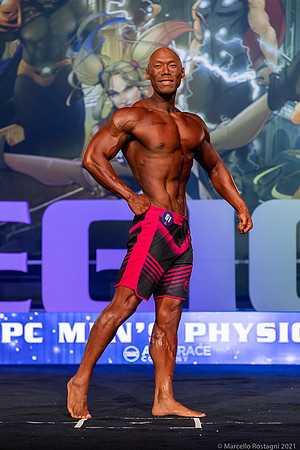 1st Place 61 Qumvithea Lee