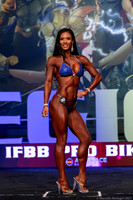 10th Place 147 Yvonne Aitken