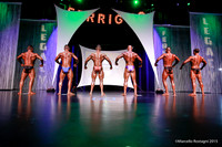 Novice Bodybuilding Middle Weight Comparison