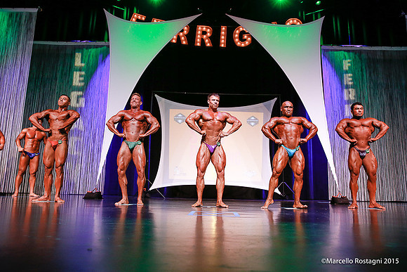 Novice Bodybuilding Heavy Weight Comparison