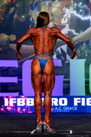 4th Place 15 Heidi Larson