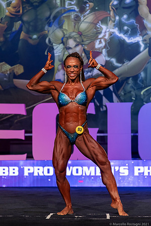 9th Place 93 Larissa Araujo de Lima