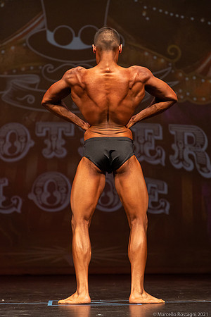 2nd Place 41 Navpreet Sandhu