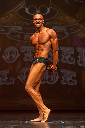 2nd Place 41 Navpreet Sandhu