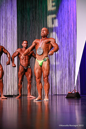 Unlimited Bodybuilding Middle Weight Comparison