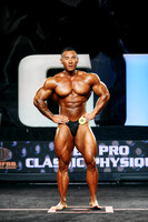 16 Nicolas Koeu