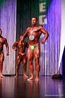 Unlimited Bodybuilding Light Heavy Weight Comparison