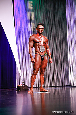 Unlimited Bodybuilding Middle Weight Comparison